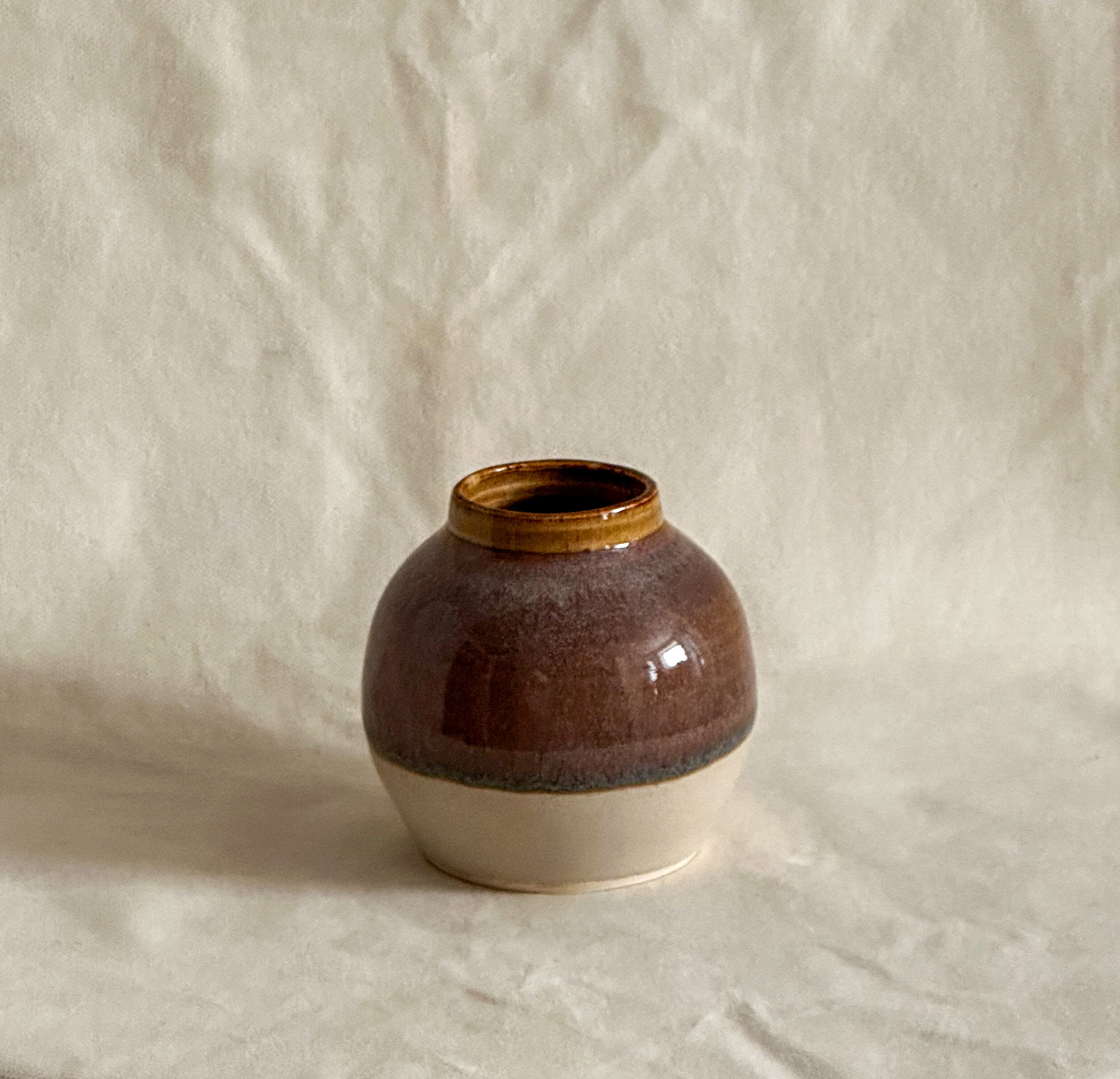 Small vase in two tones