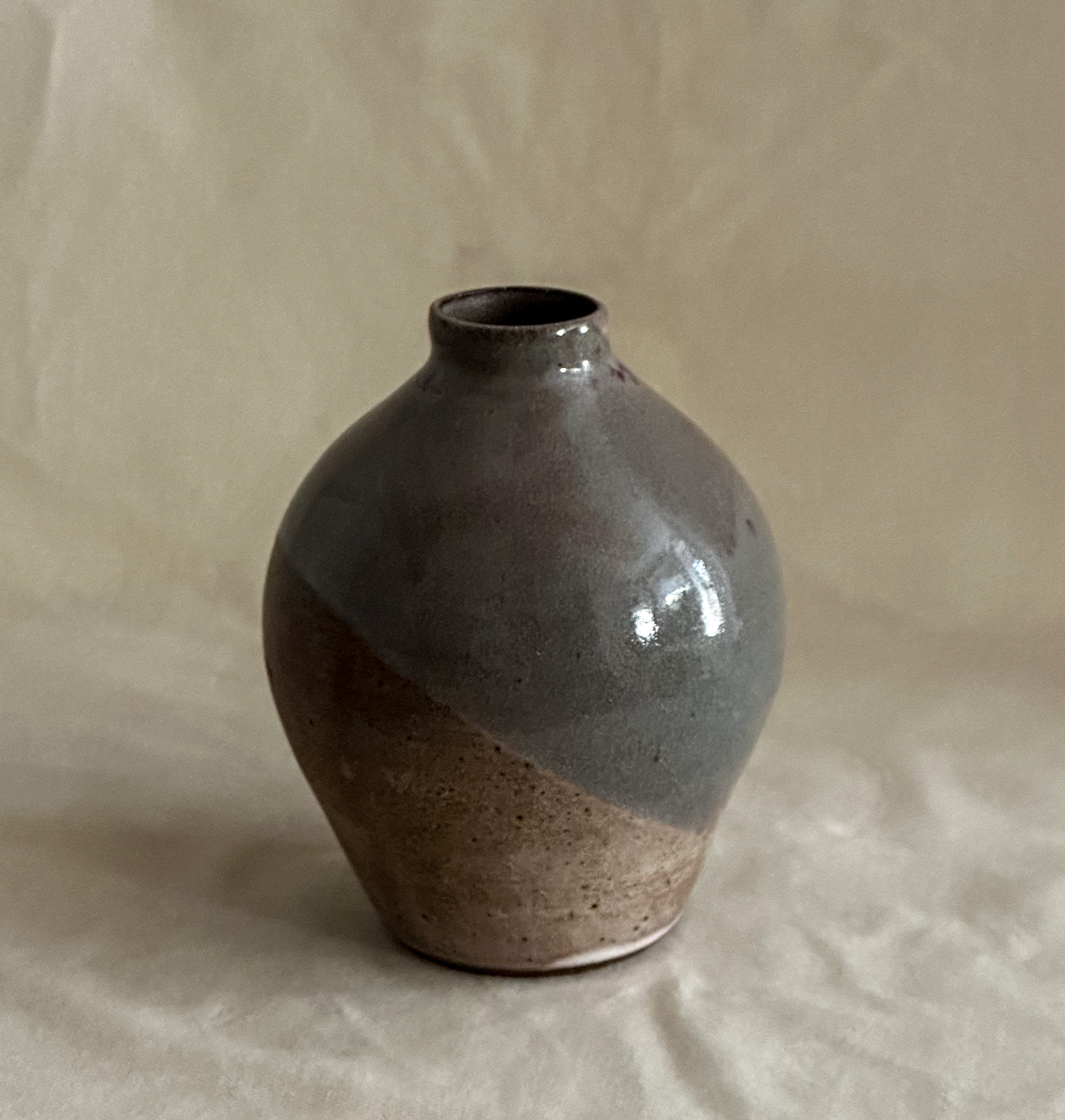Two toned vase