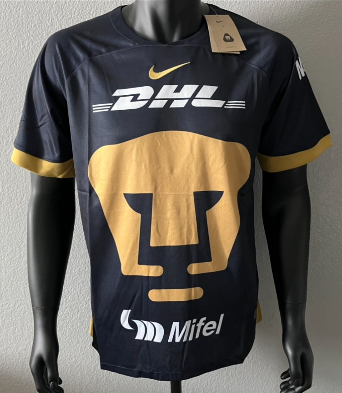 Pumas UNAM 2023/24 Home Soccer Jersey