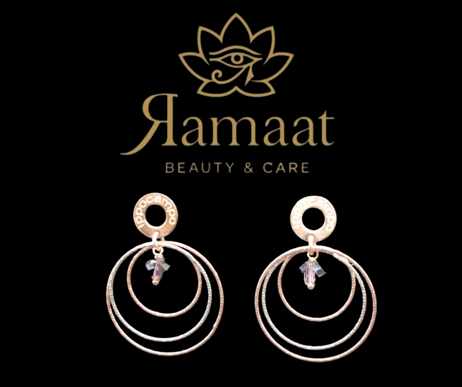 Eleganti orecchini a triplo cerchio