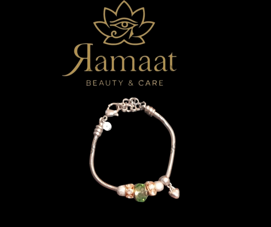 Bracciale con ciondolo in acciaio