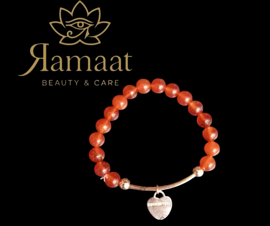 Braccialetto di perline verdi con ciondolo a forma di  quadrifoglio ippocampo