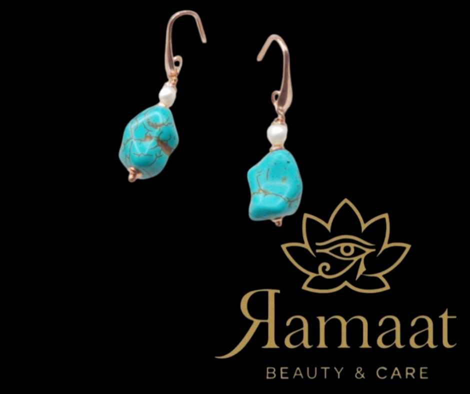 Orecchini pendenti con pietra turchese