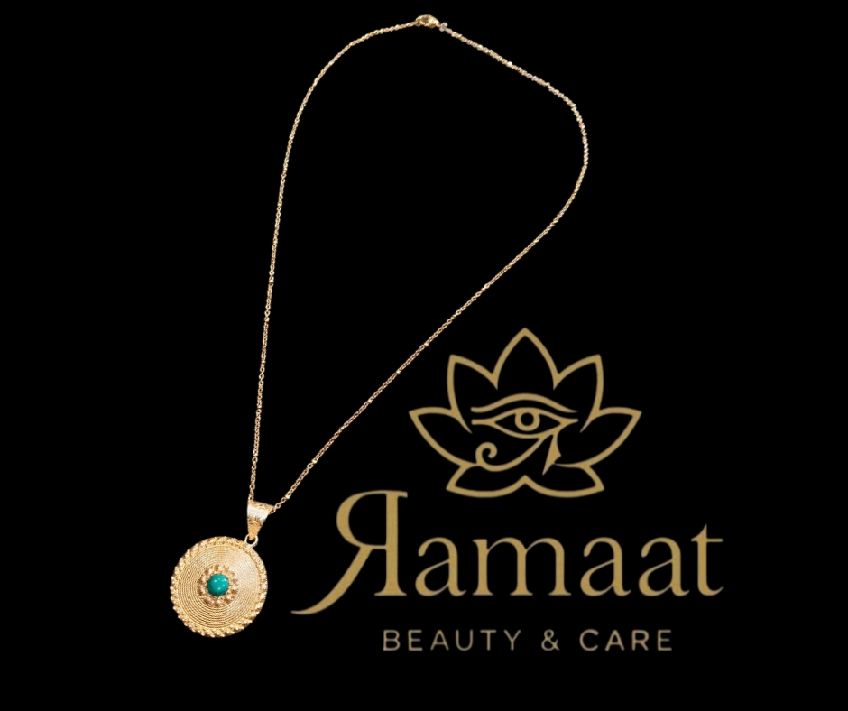 Collana con ciondolo turchese placcato oro