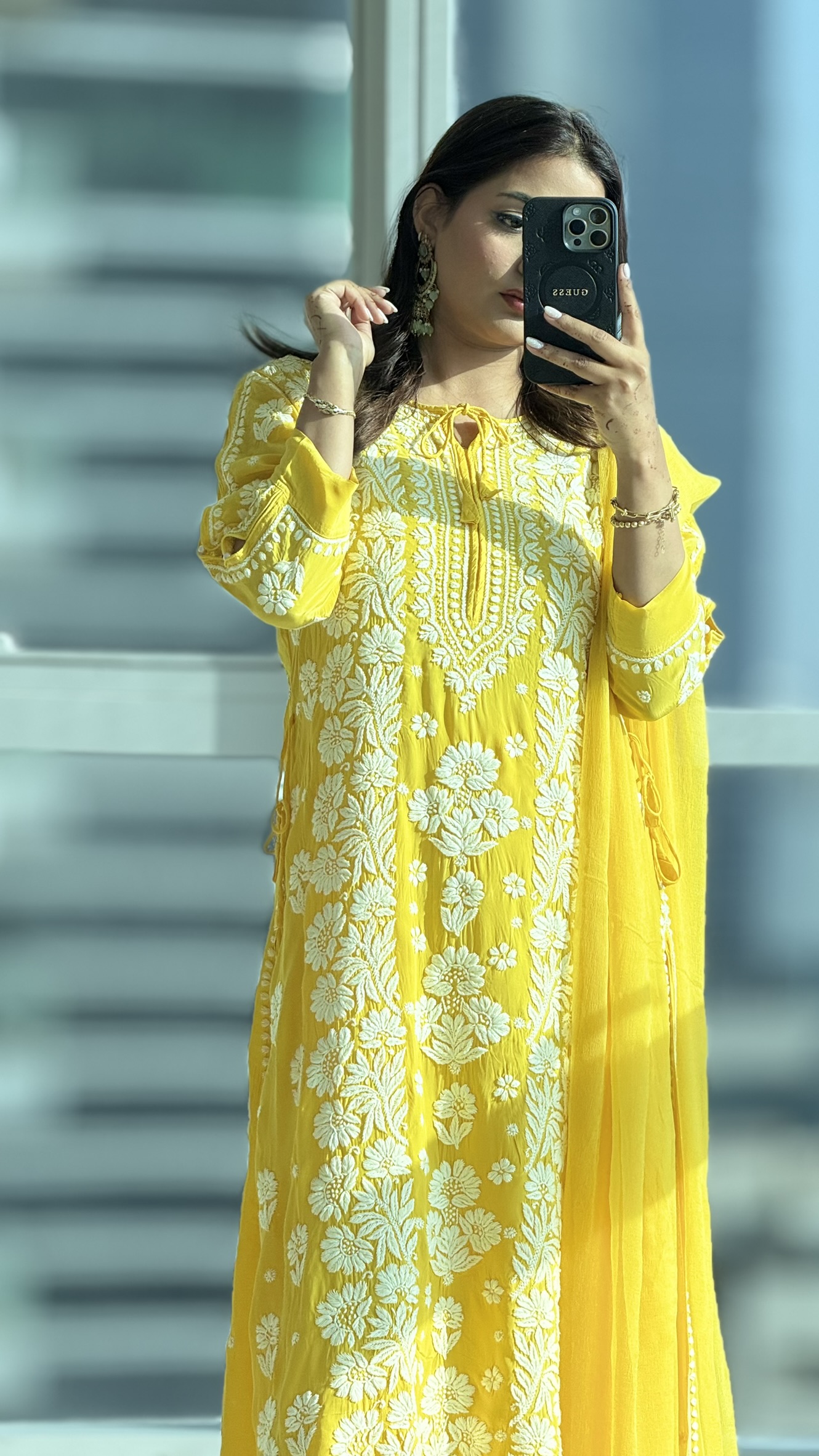 A cut Crepe Set - White thread