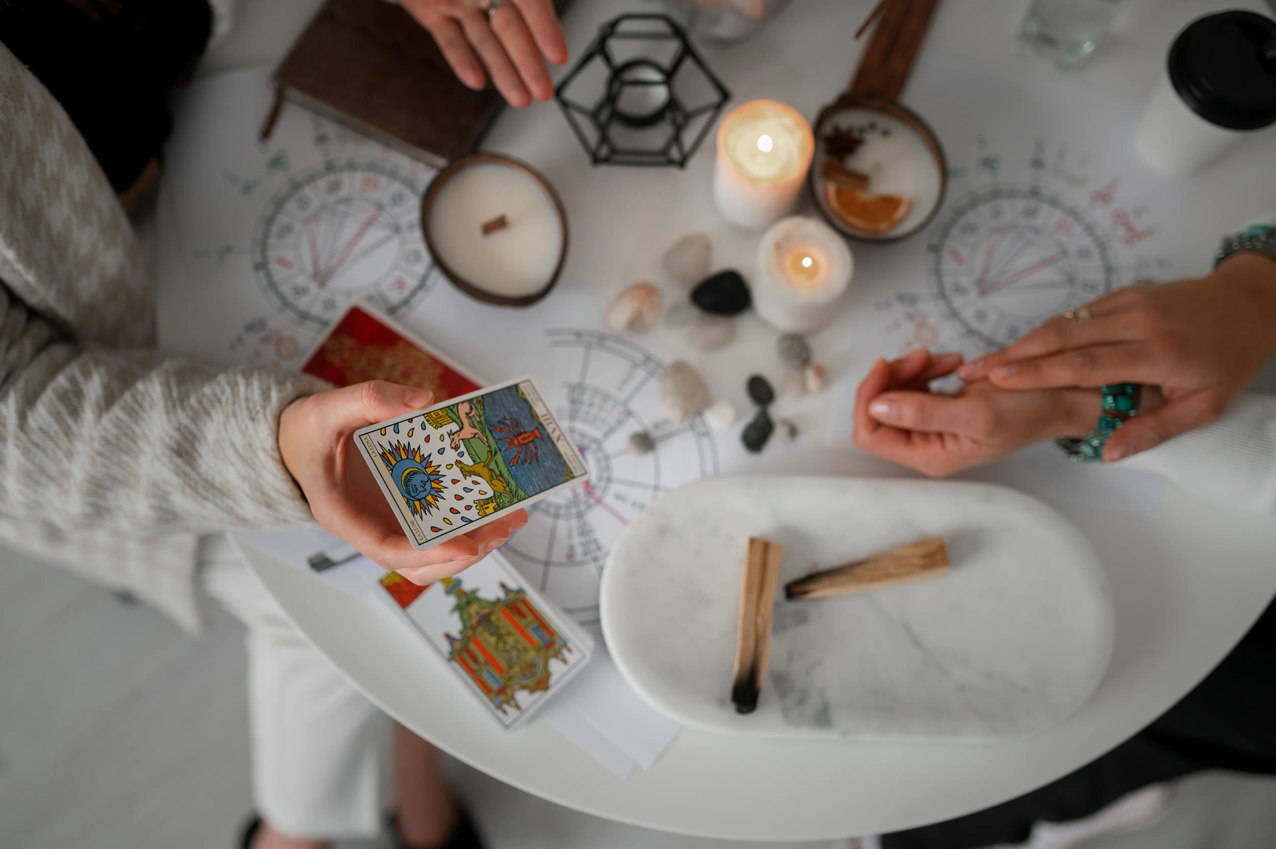 1:1 Tarot Therapy 