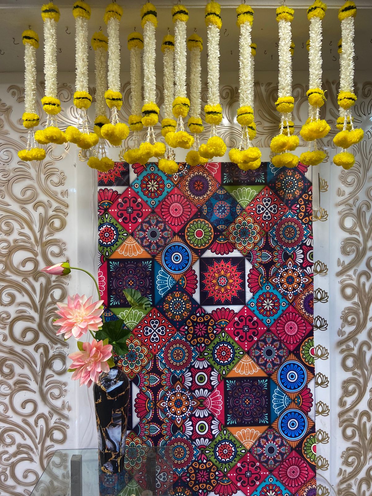 Vibrant Decorative Wall Hanging (pack of 10)