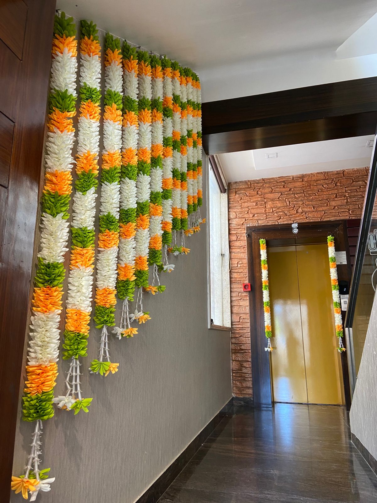 FABRIC GARLAND (EACH)