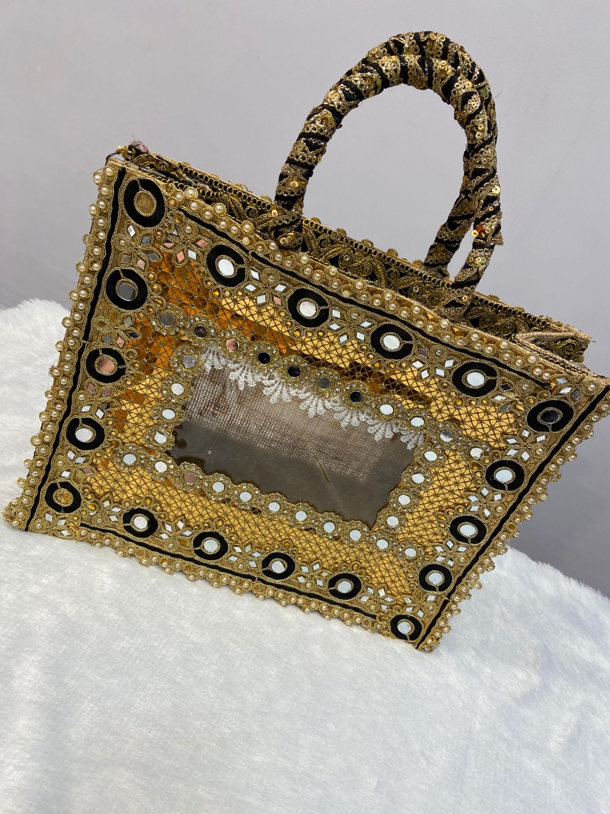 WEDDING GIFT PACKING BAGS