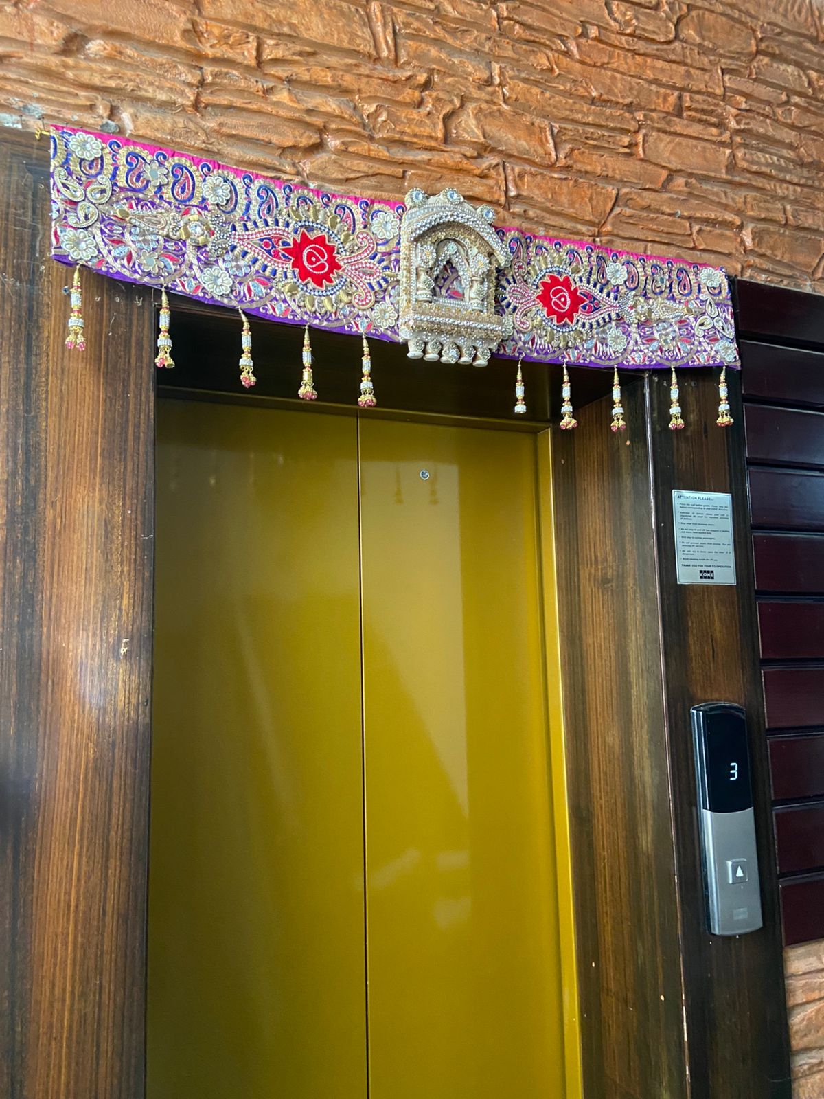 Decorative Door Toran