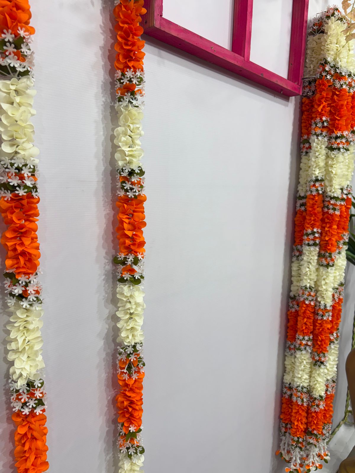 DECORATIVE FLORAL GARLAND(pair)