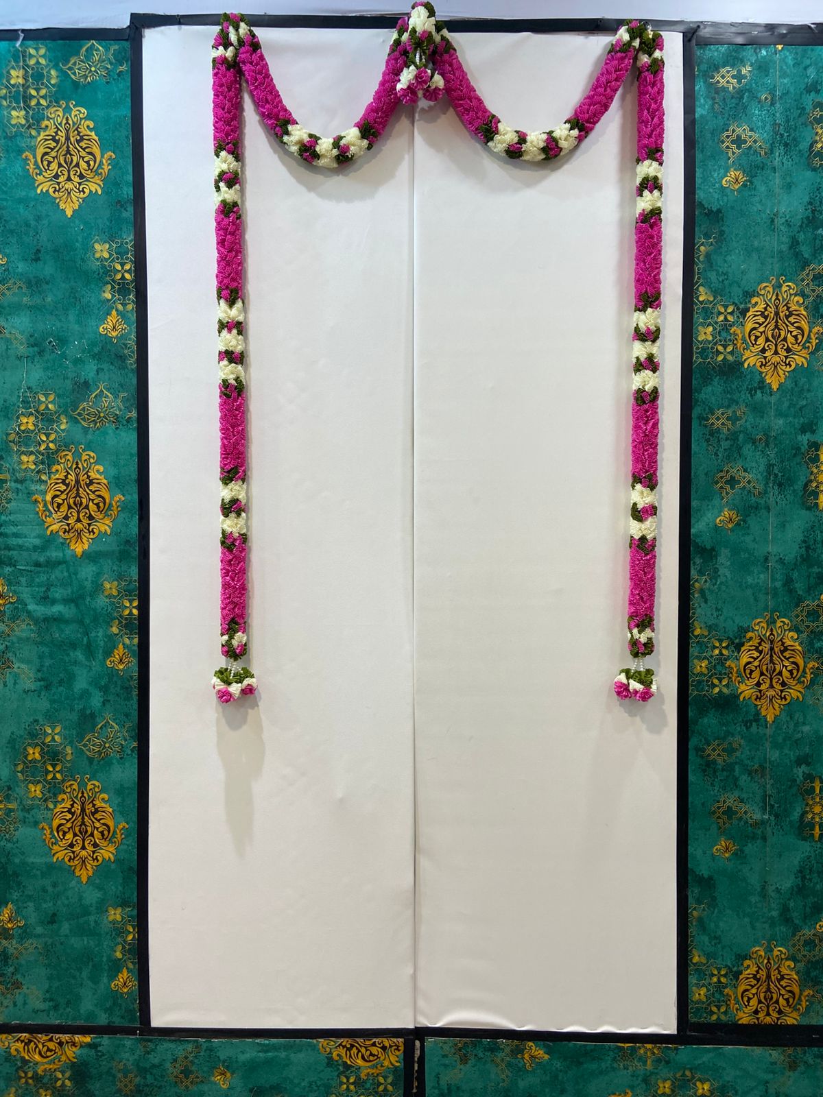 DOOR SET