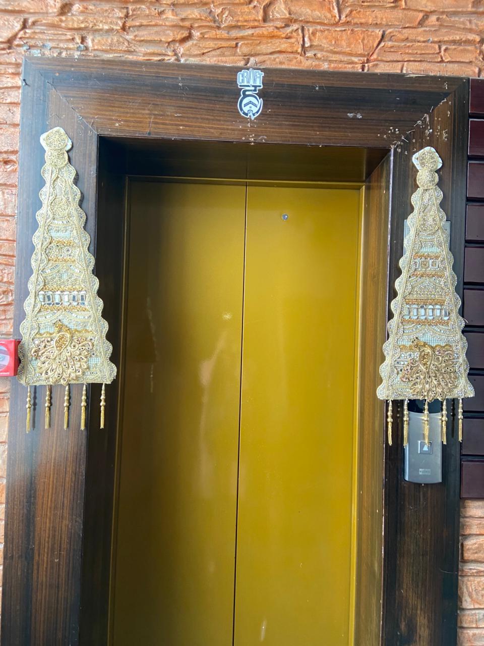 cone hanging (pair)