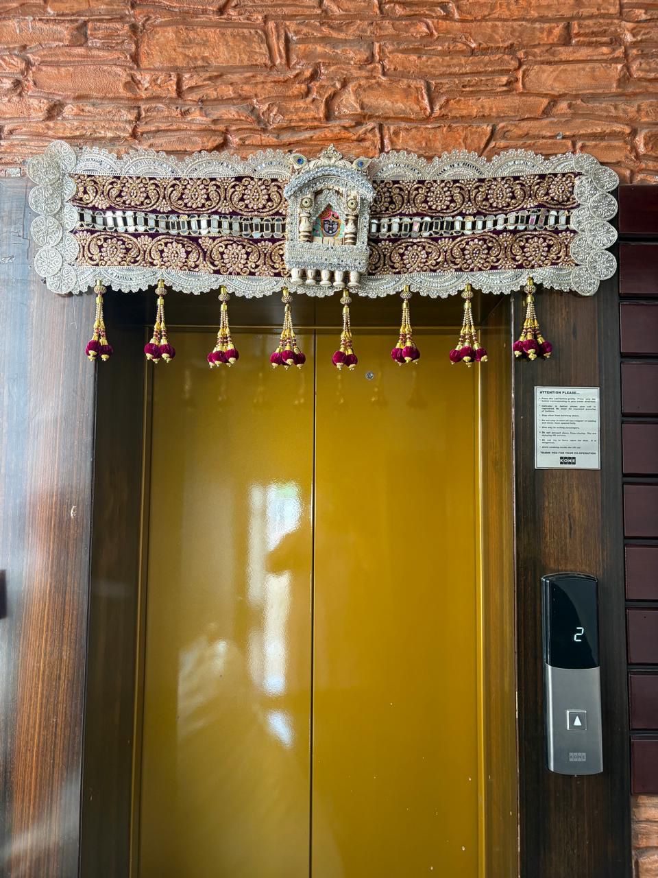 Decorative Door Toran