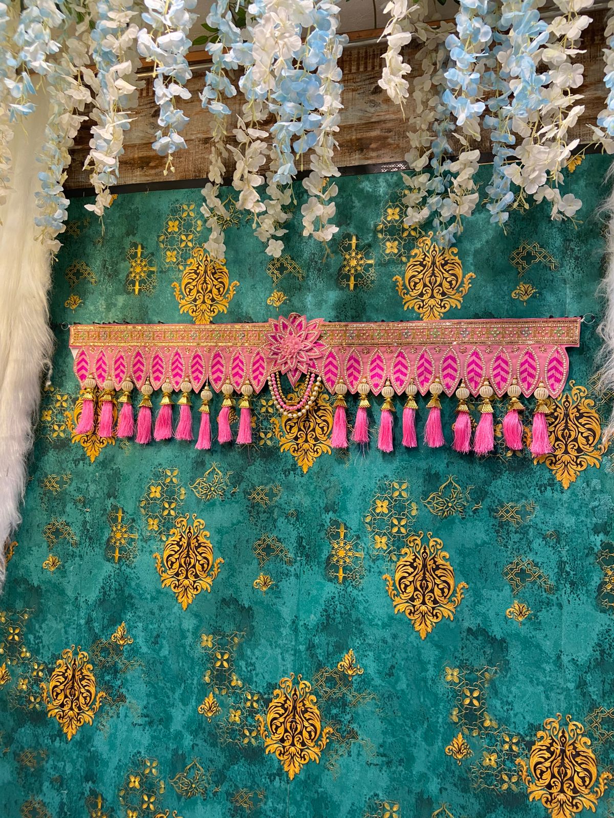 HANDCRAFTED DECORATIVE TORAN