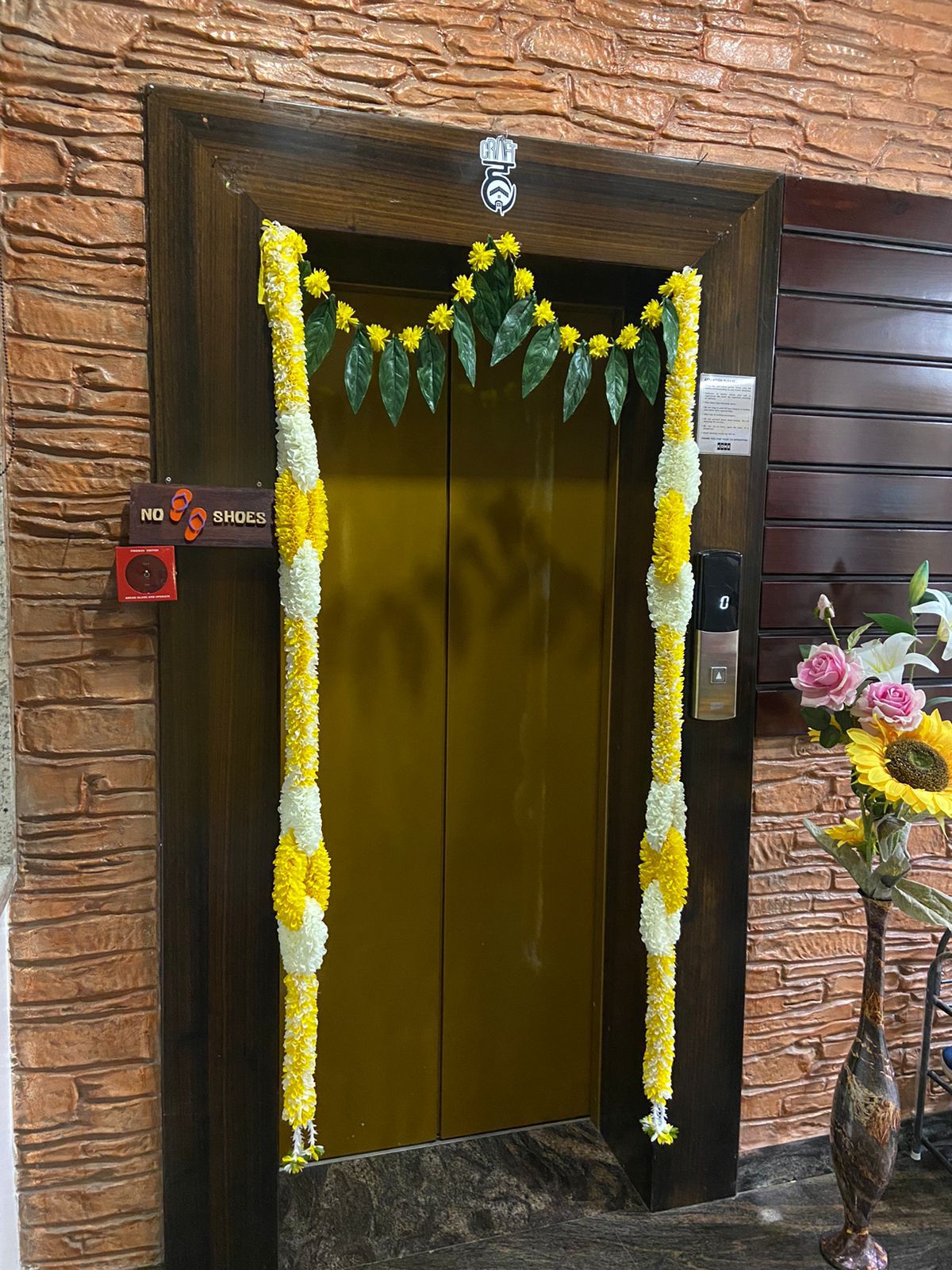 Floral Door Toran
