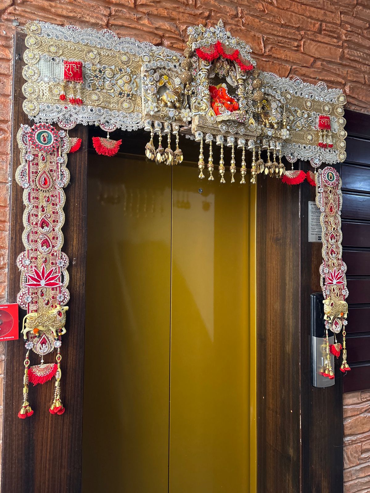 Decorative Temple Door Toran
