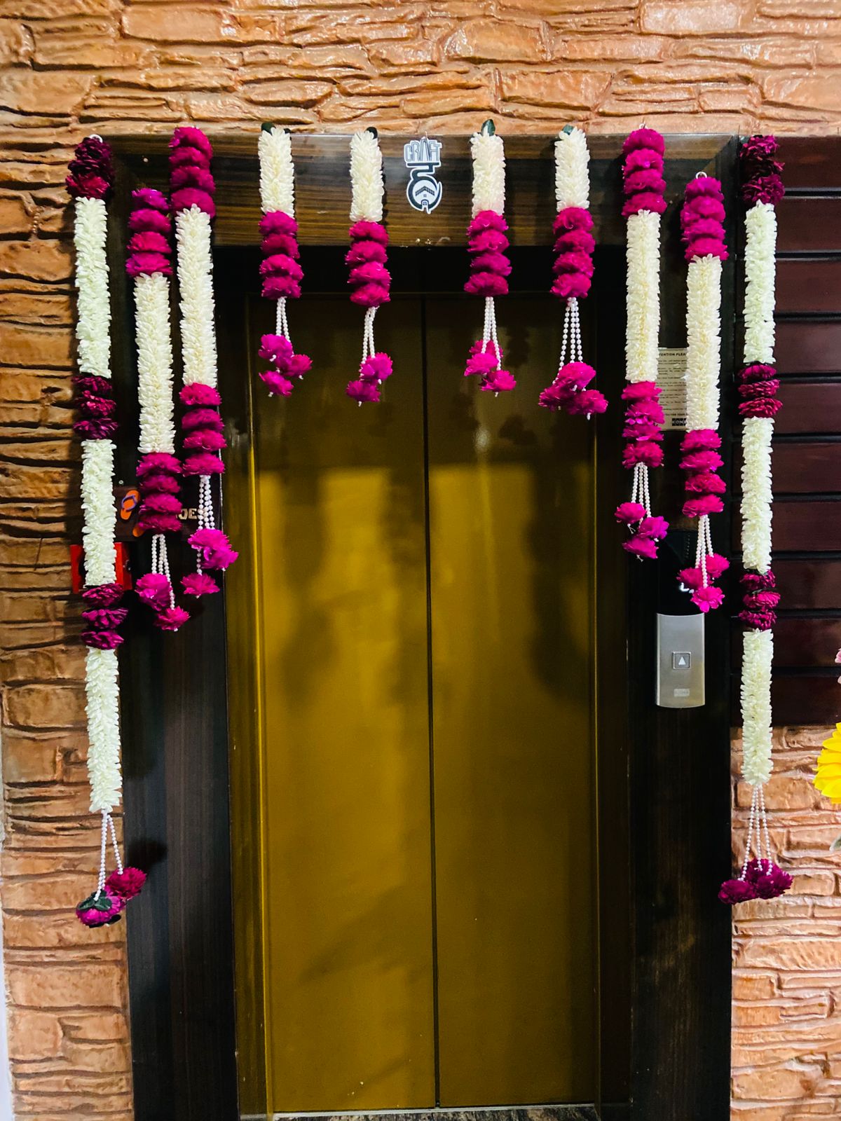 Traditional Flower Door Hanging (full set)