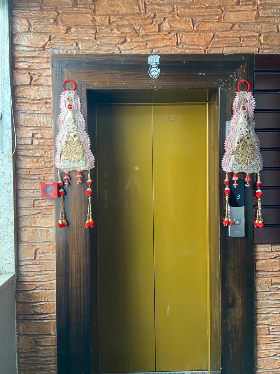 cone hanging (pair)