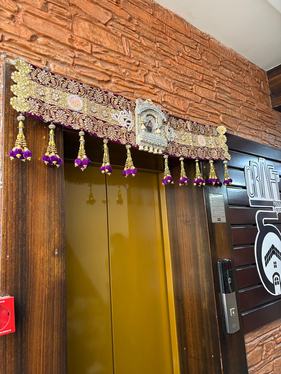 Decorative Door Toran