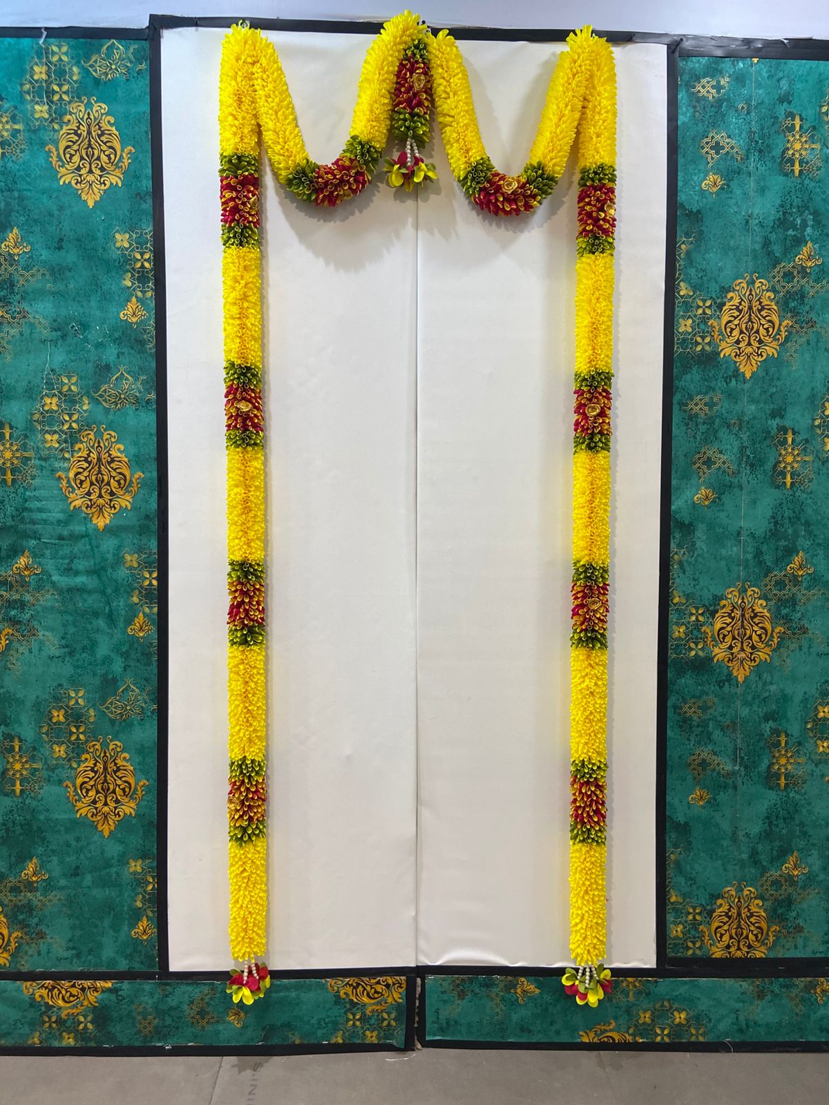 DOOR SET