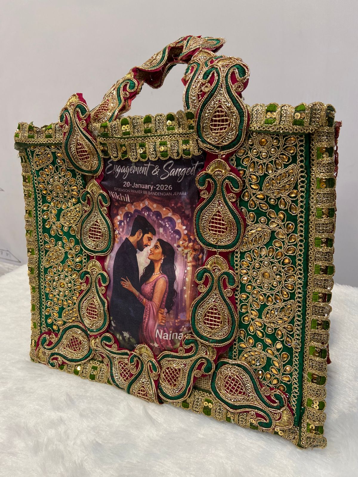 WEDDING GIFT PACKING BAGS