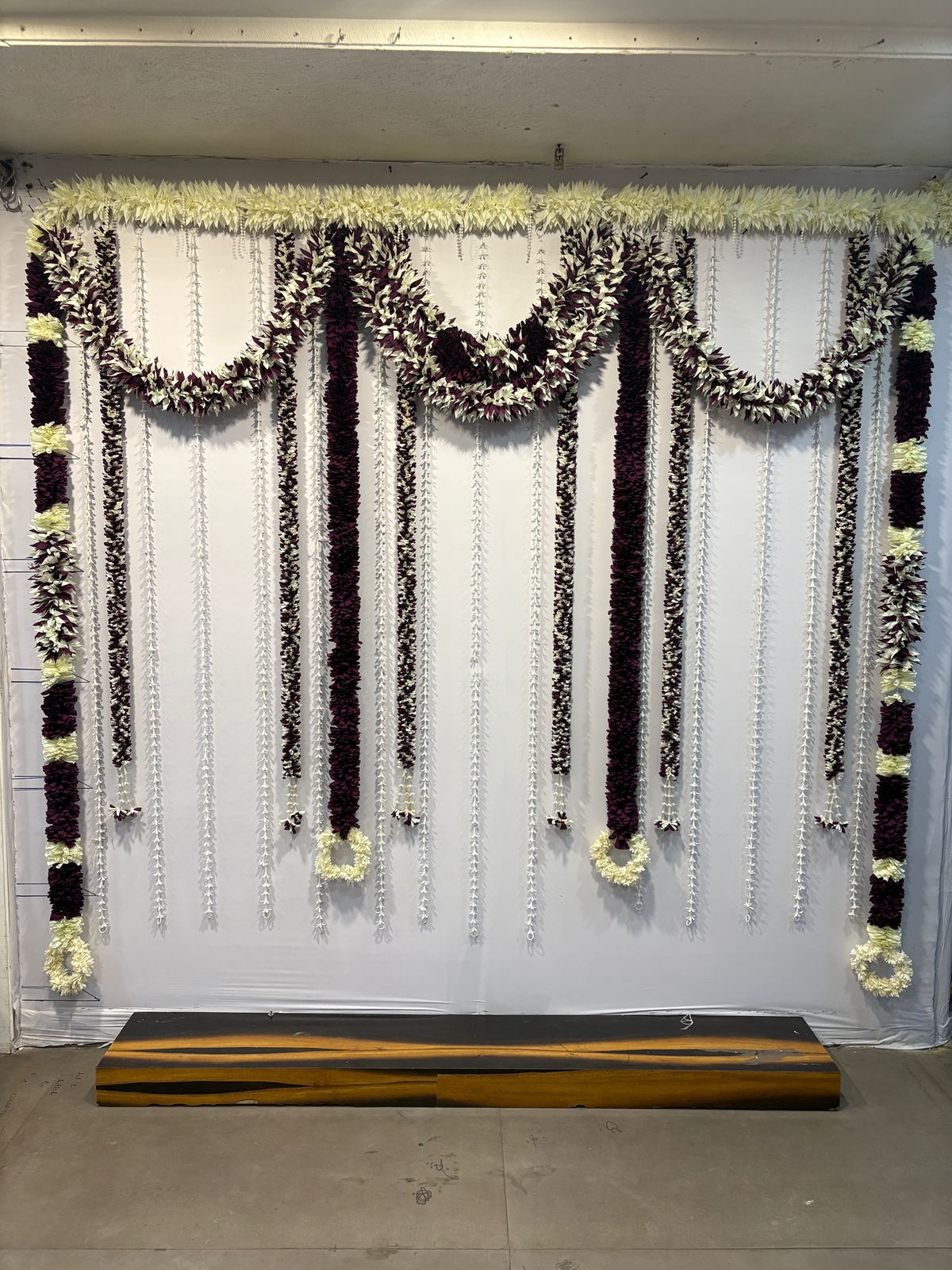 FABRIC GARLAND DOOR SET