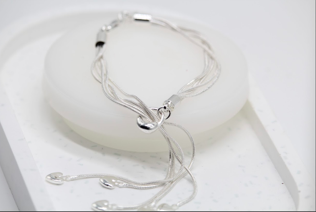 Pulsera de plata elegante