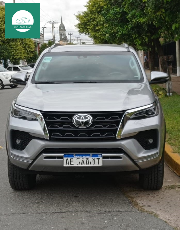 TOYOTA SW4 2.8D, SRX 4x4 AUT.