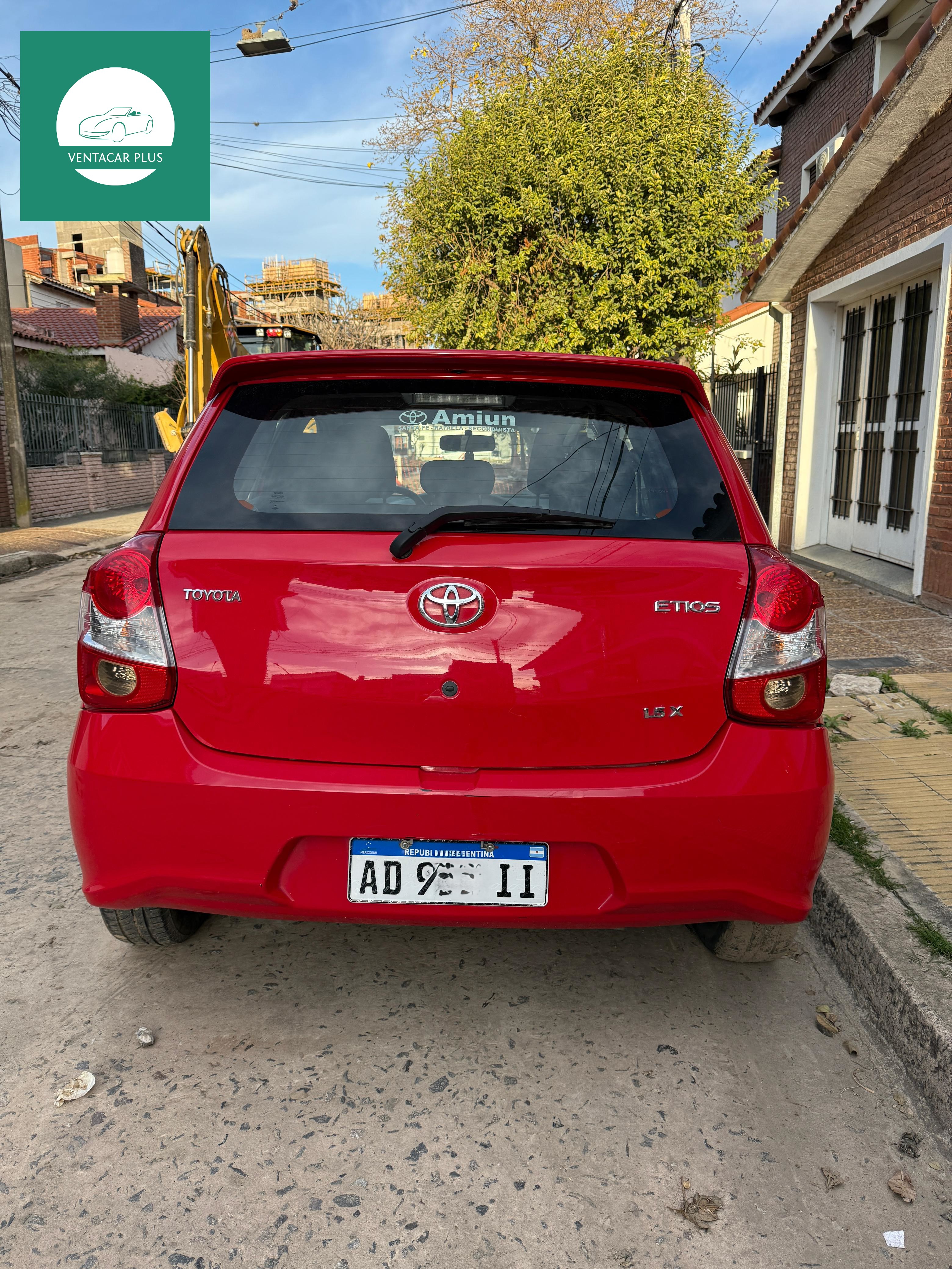 TOYOTA ETIOS X 1.5 MT