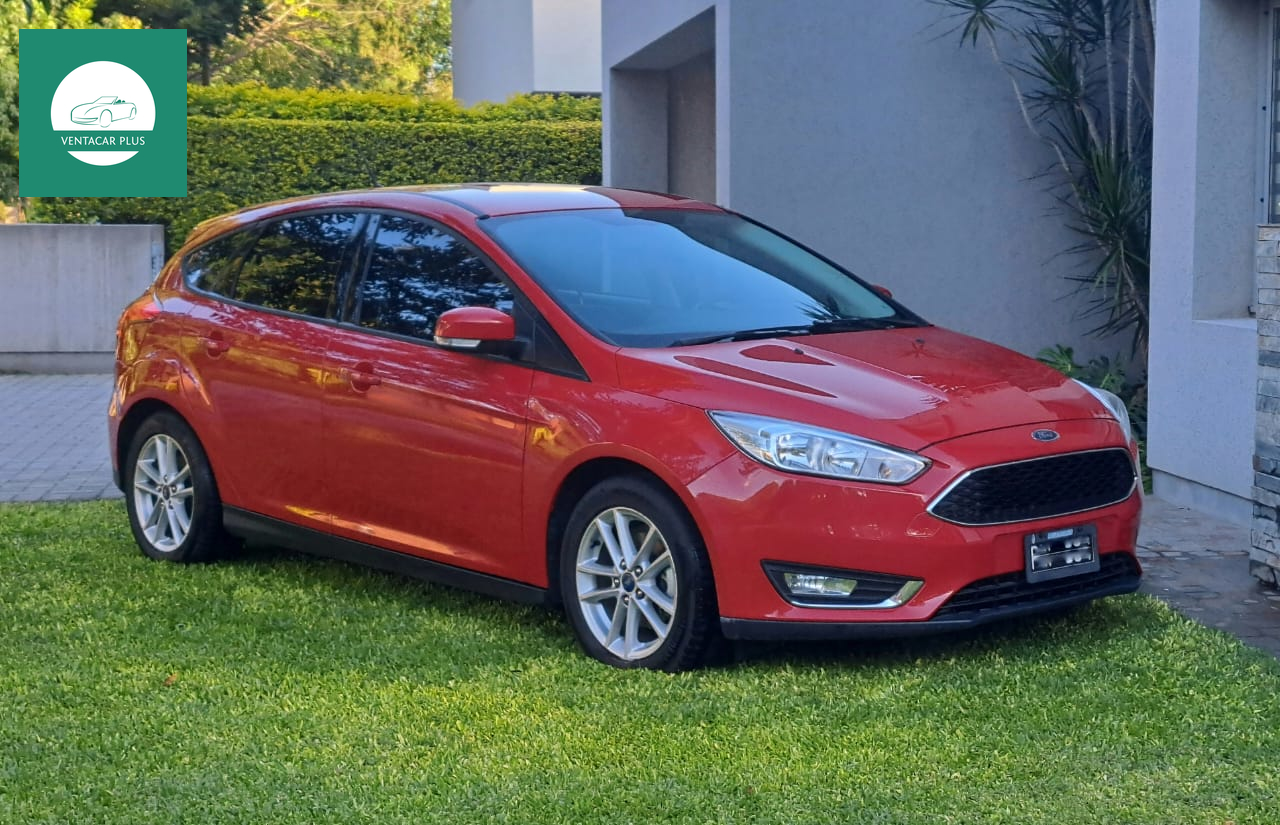FORD FOCUS SE 2.0 MT 5P