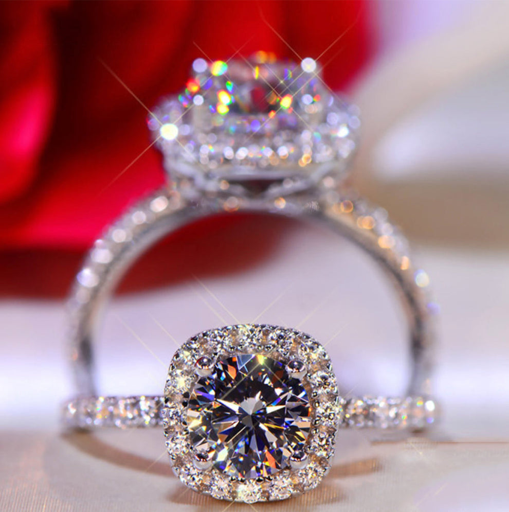 The Binata Flex Silver Ring 