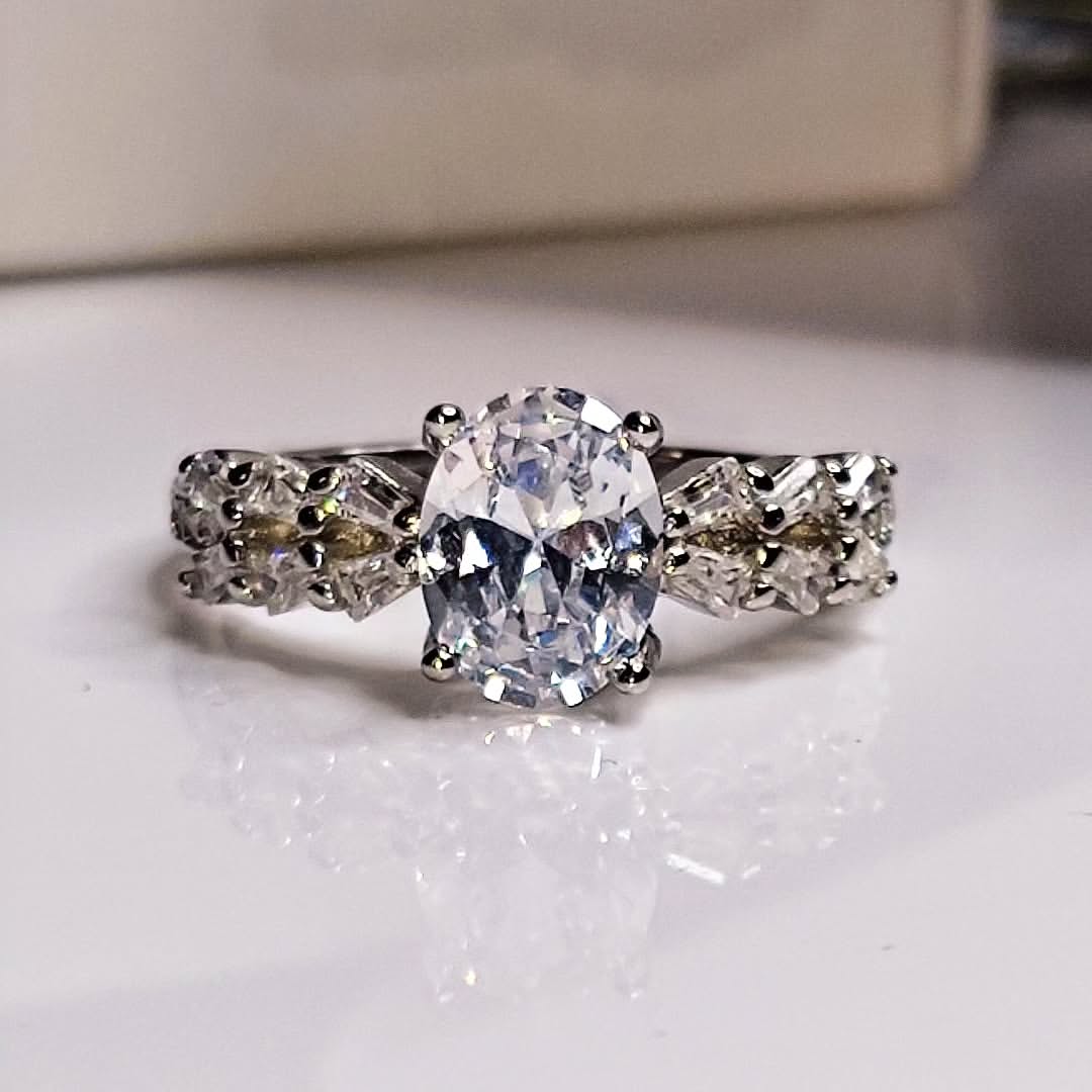 The Miara Sia Silver Ring 