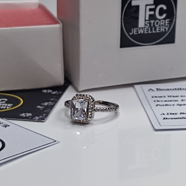 The Nelda Mia Ring