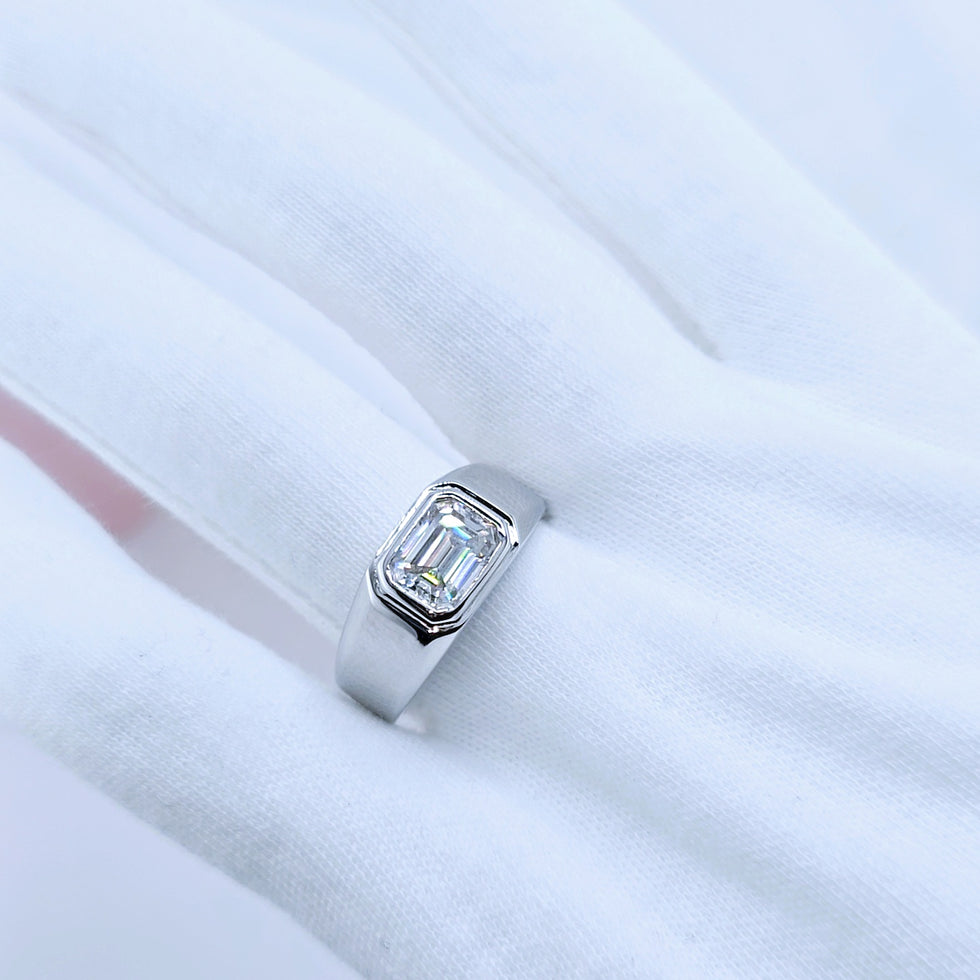 The Oliver Ring 