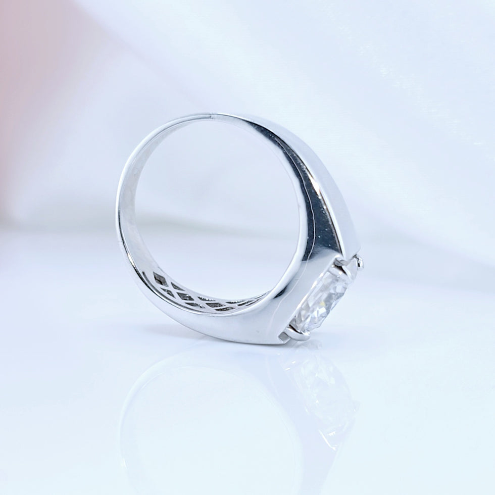 The Noah Ring