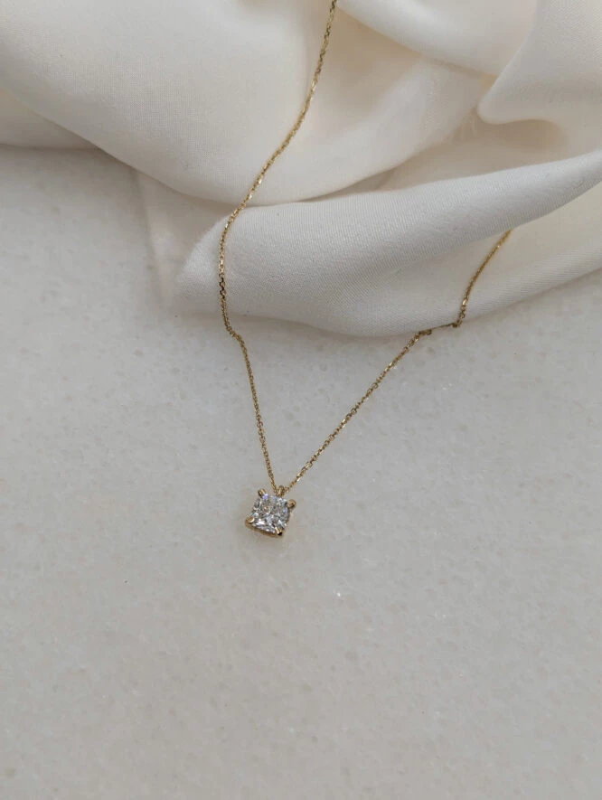 The Cura Silver Necklace