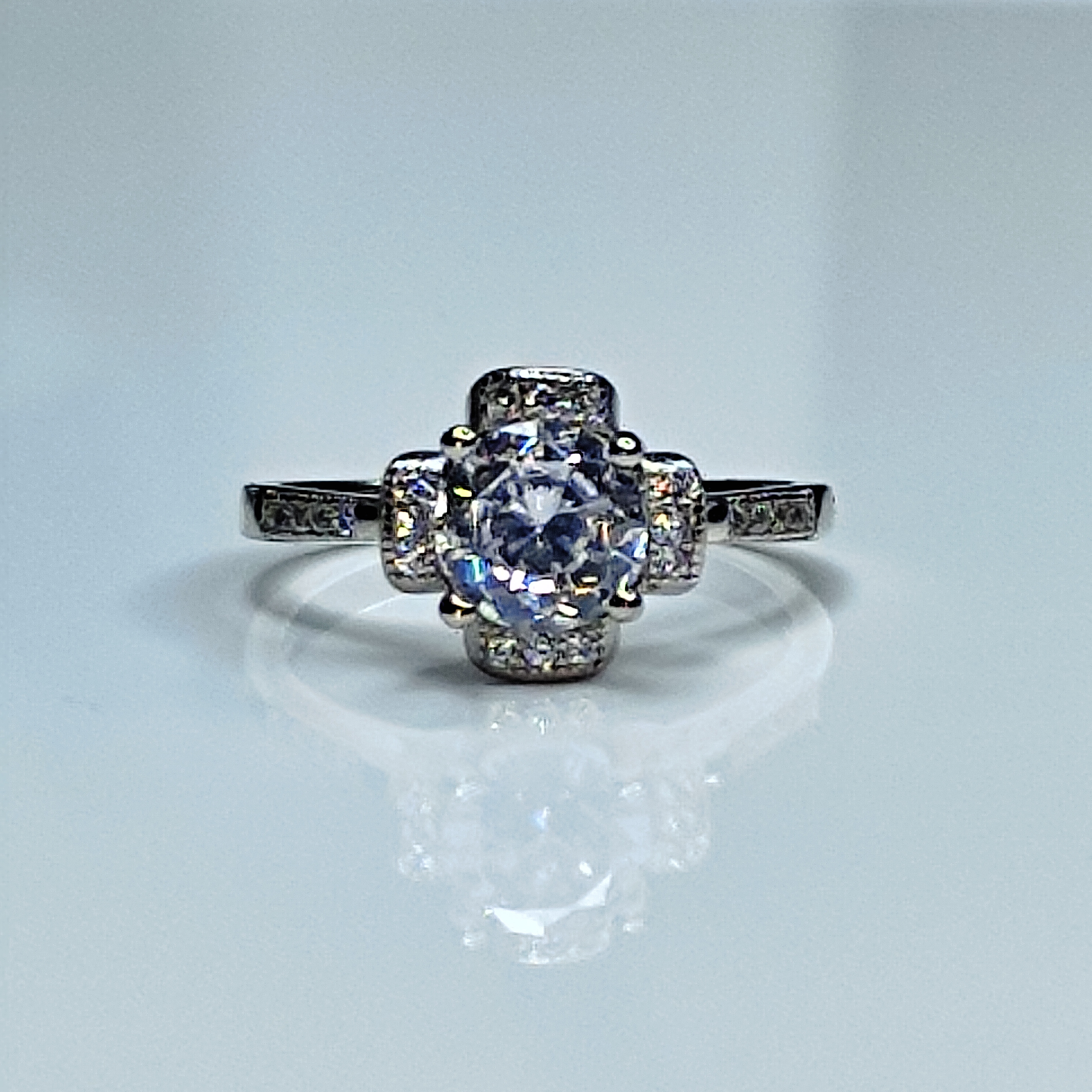The Leonie Sia Silver Ring 