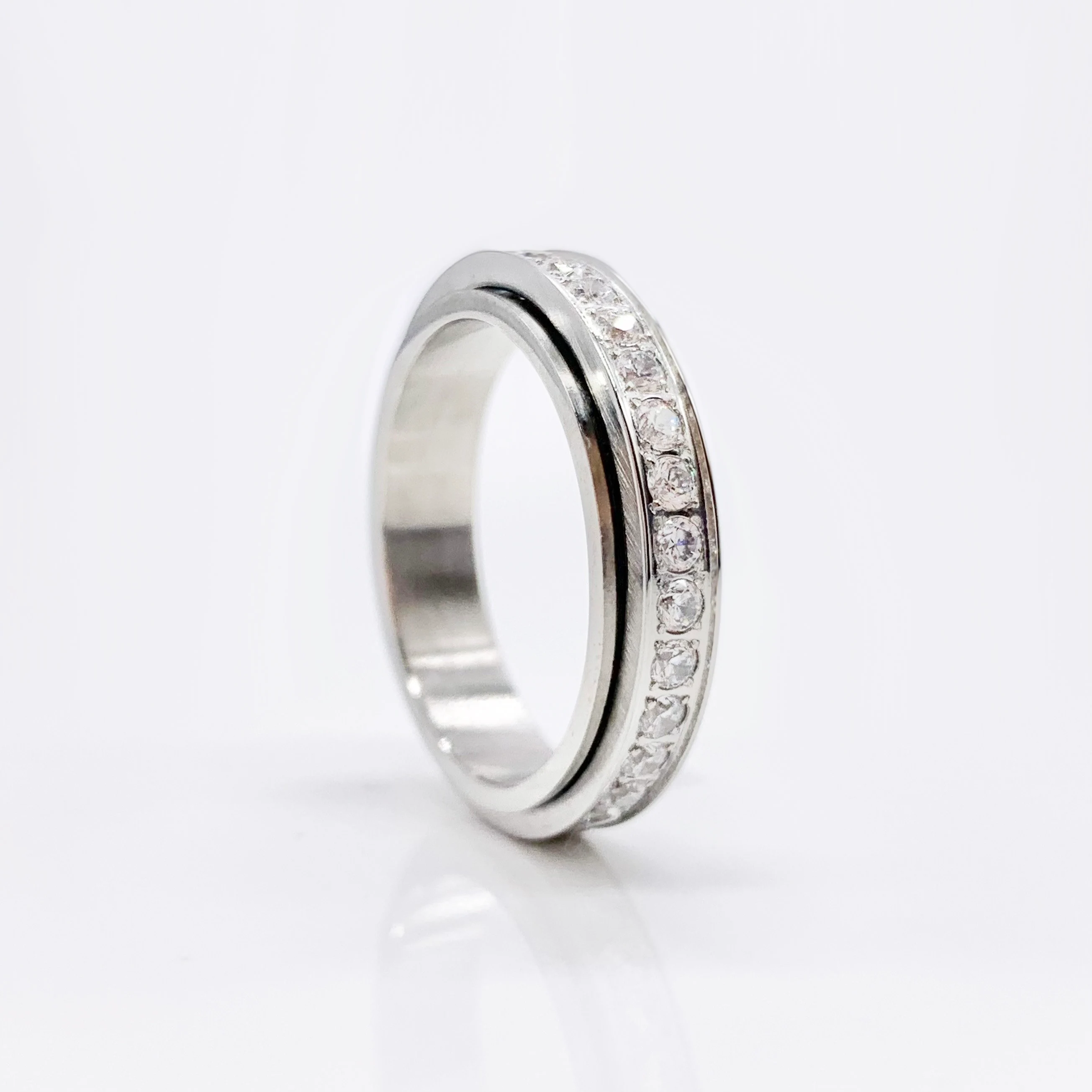 Stunning Spinner fidget Stainless Steel Ring