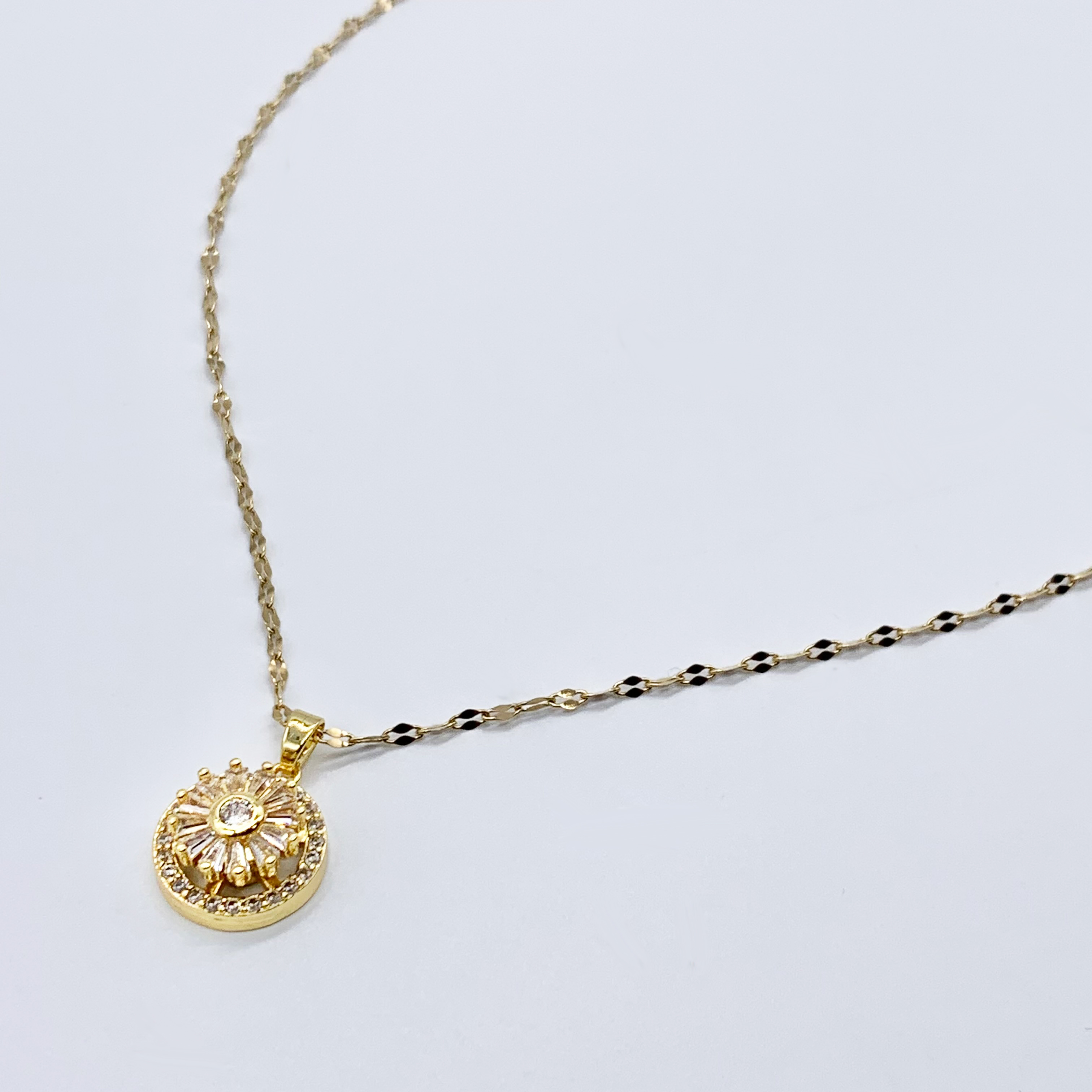 Flower Clear/Pink/Purple Crystal Spinner Fidget Necklace