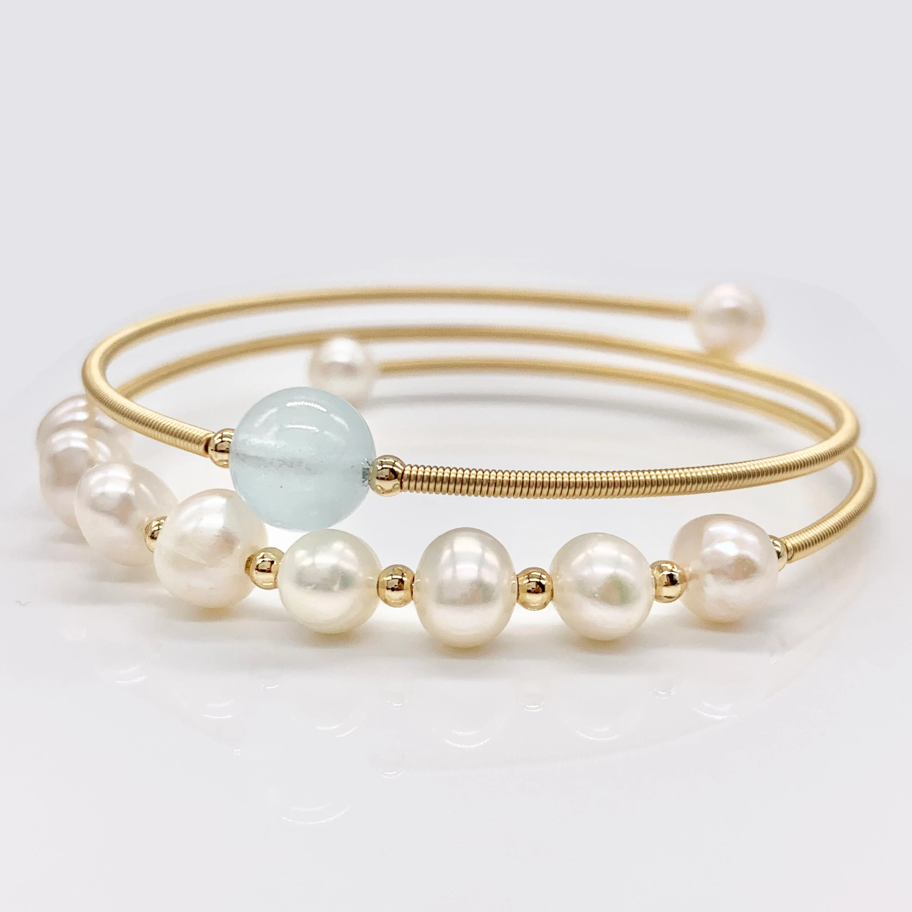 red onyx, strawberry crystal, aquamarine, and Freshwater Handmade Gemstone Adjustable copper bracelet plated with 14k gold