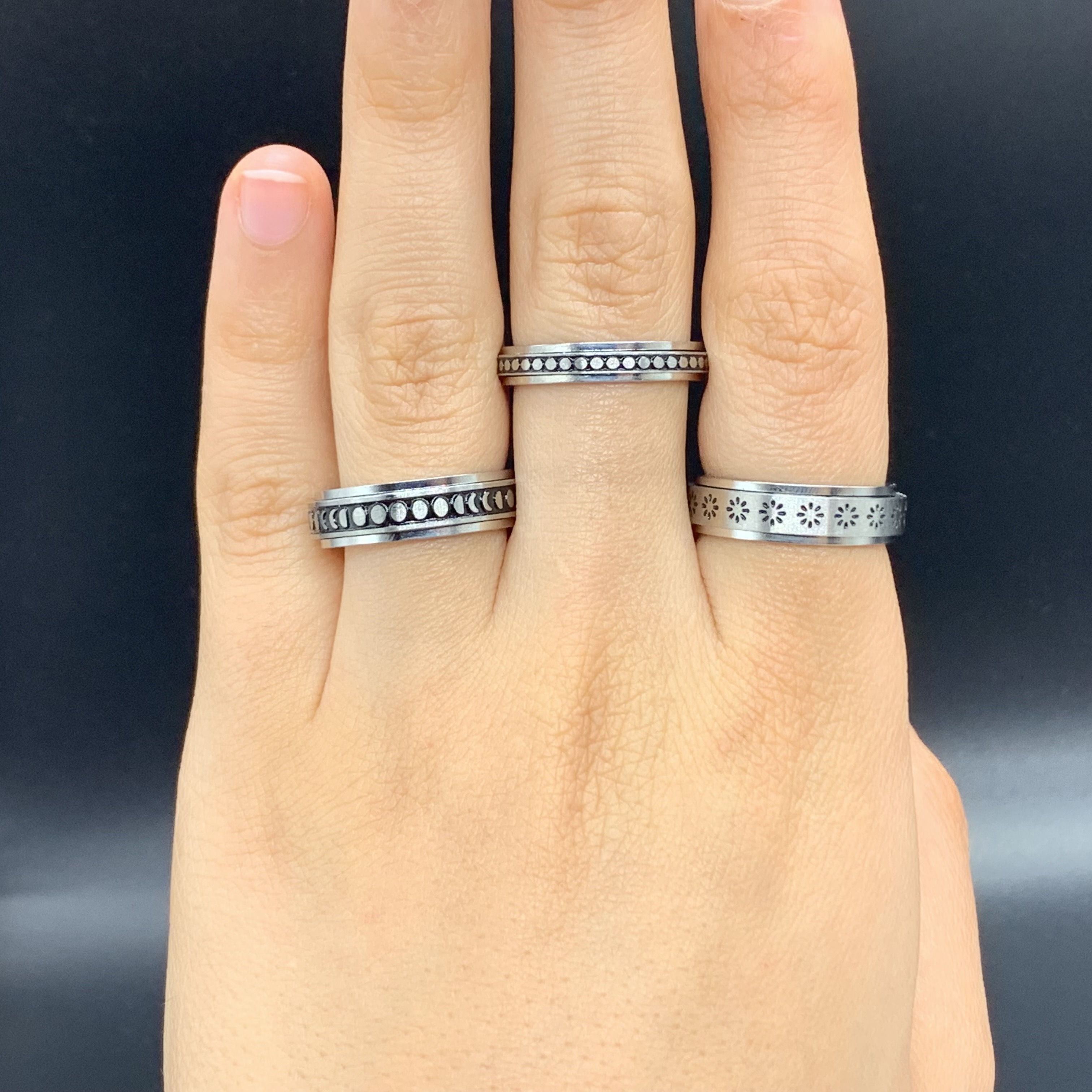 Flowers | Moon Phases | Full Moon Stainless steel Spinner Fidget Ring