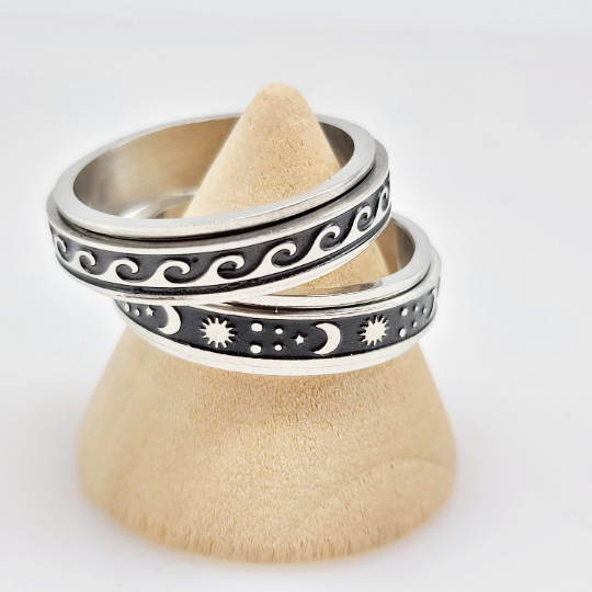 Sea Waves/ Stars, moons and Suns Spinner Fidget Ring
