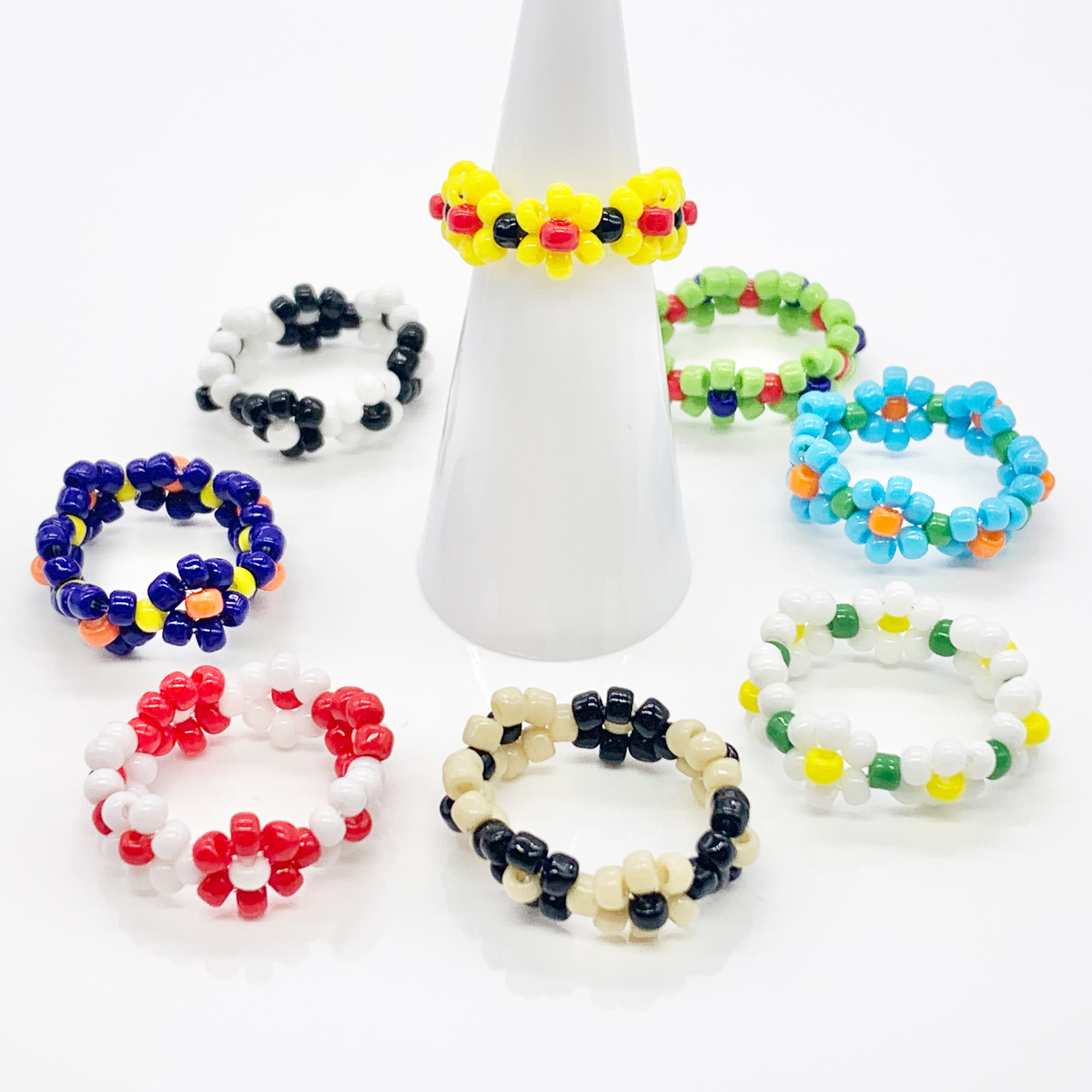 Floral Handmade Beaded Daisy Rings, Seed Beads Flower Rings