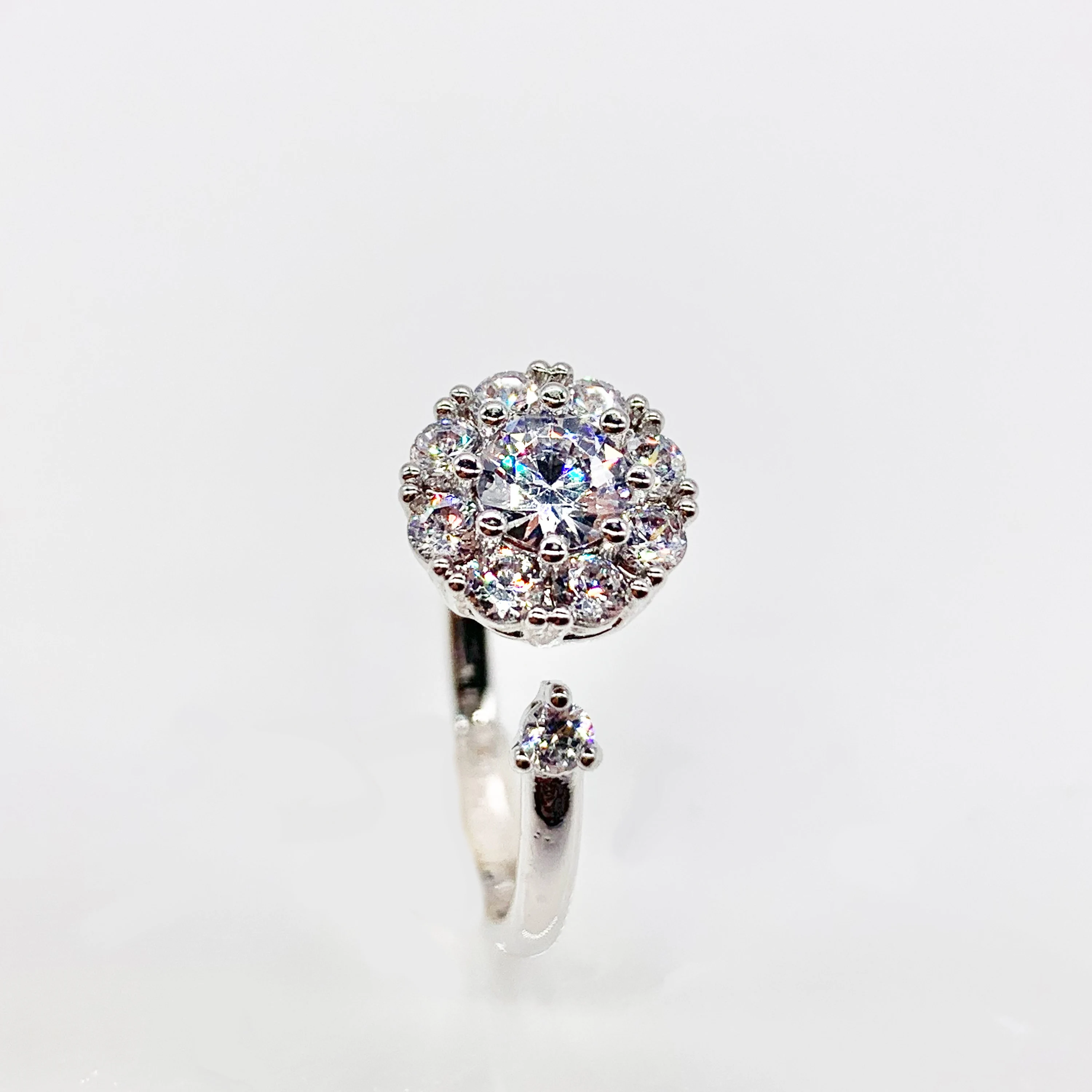 Dainty Spinner Rotating Fidget Ring