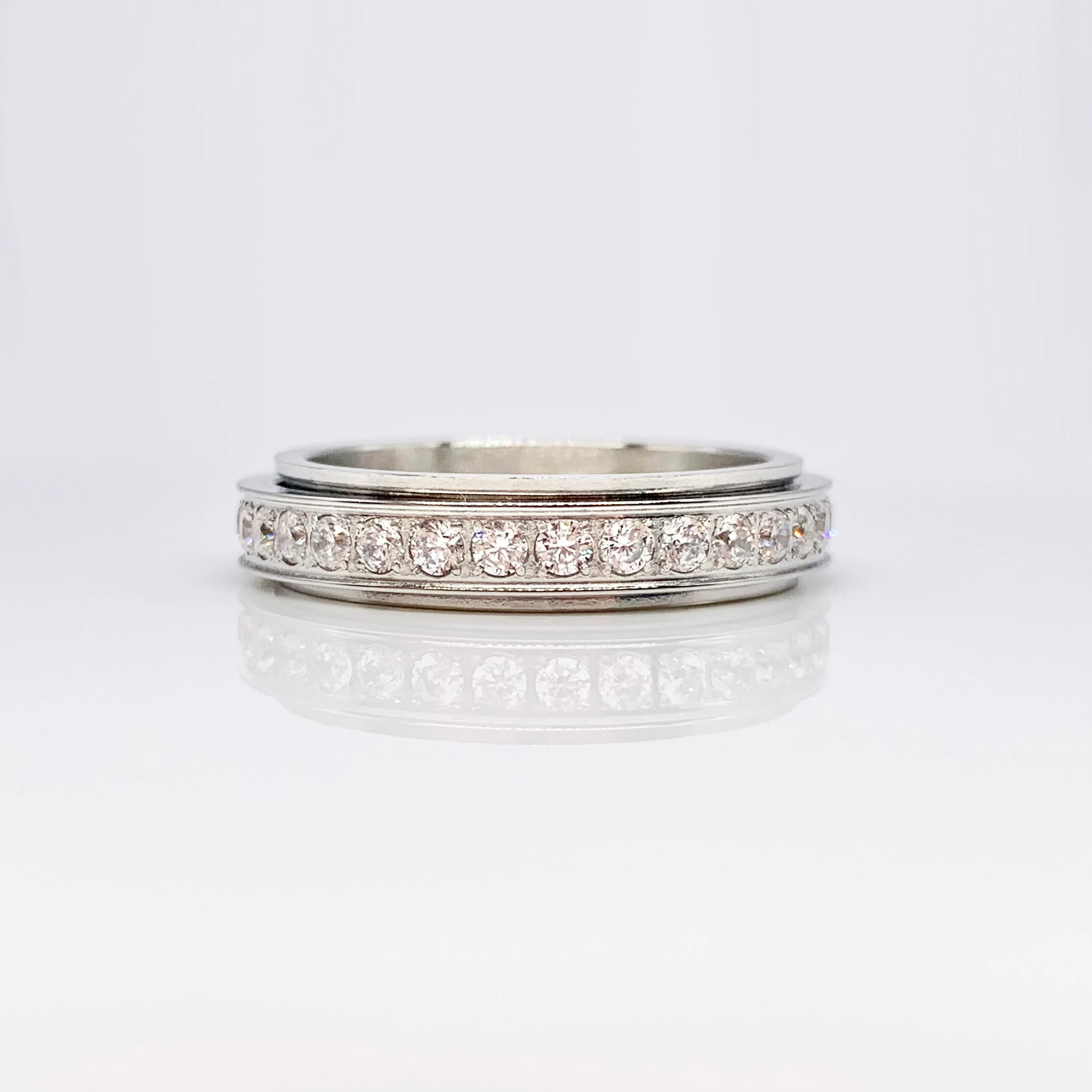 Stunning Spinner fidget Stainless Steel Ring