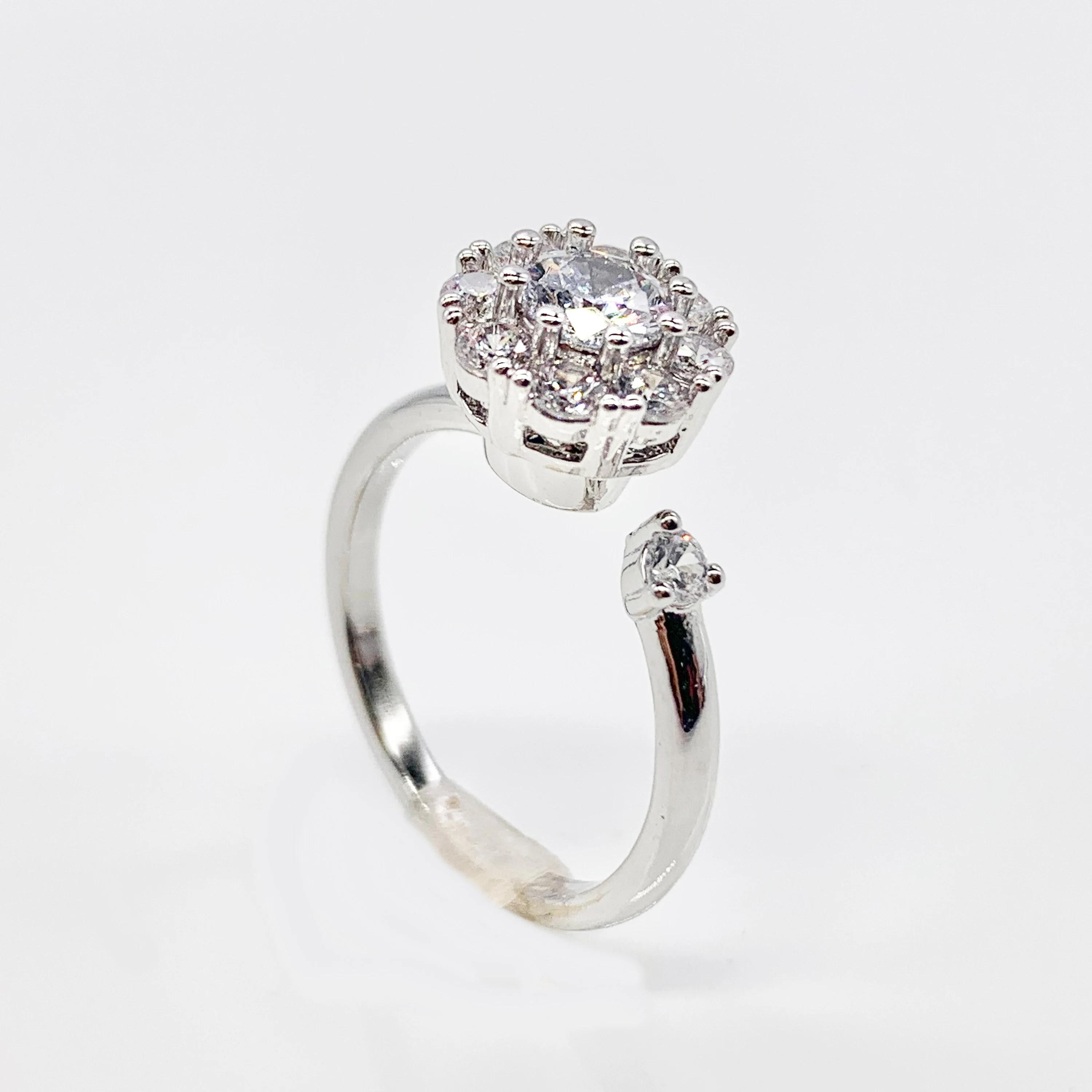 Dainty Spinner Rotating Fidget Ring