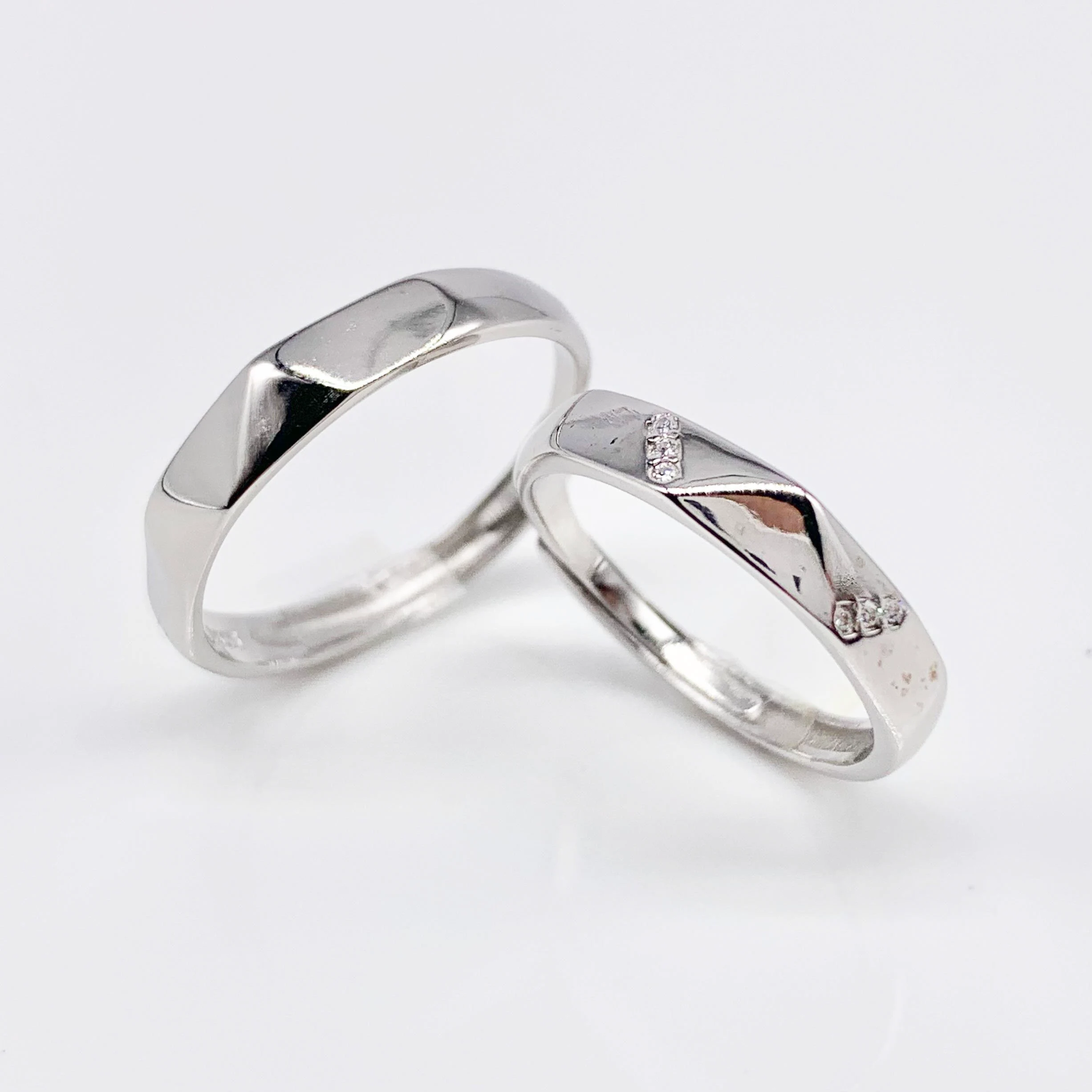 Set of 2 Adjustable couples Triangle Patterns Anniversary Rings, Real Silver S925