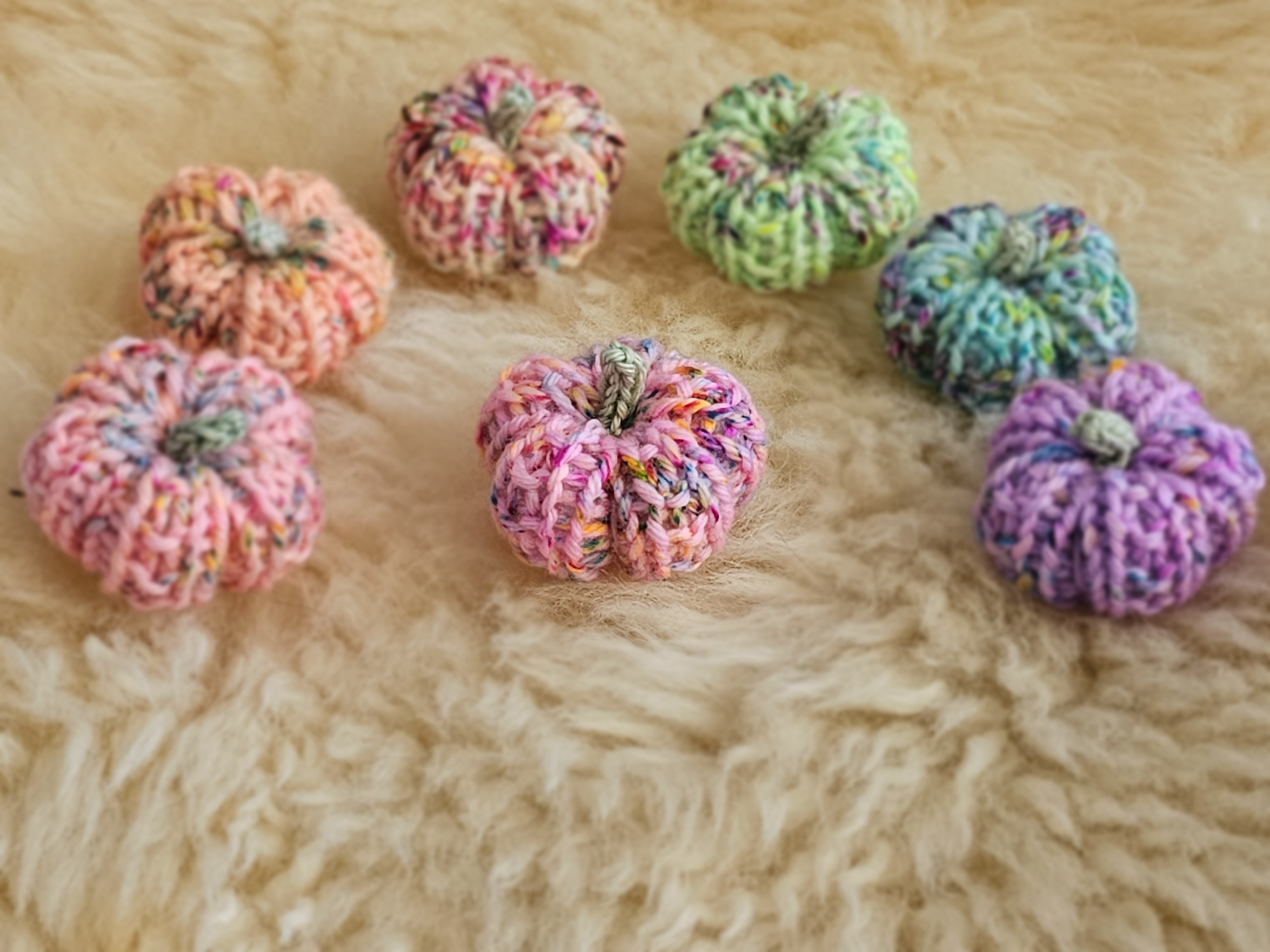 Mini Knit Pumpkin for Labubu