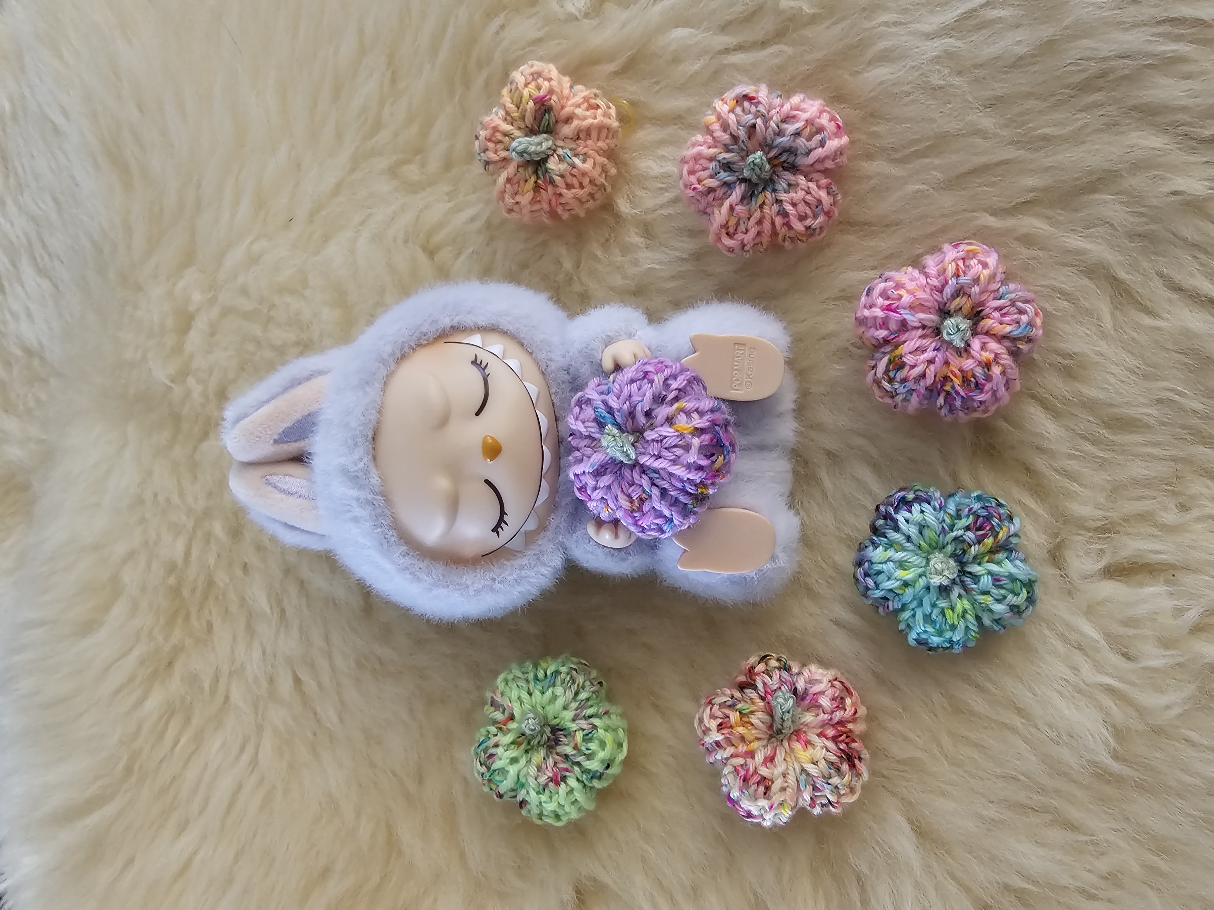 Mini Knit Pumpkin for Labubu